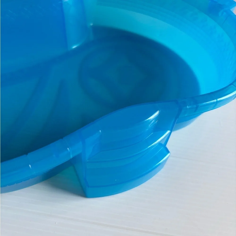 Barbie Pool - Picture 3 of 4